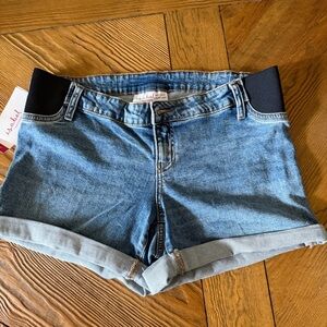Isabel Maternity Size 6 Blue Denim Rolled Hem Shorts w Elastic Stretch Panels